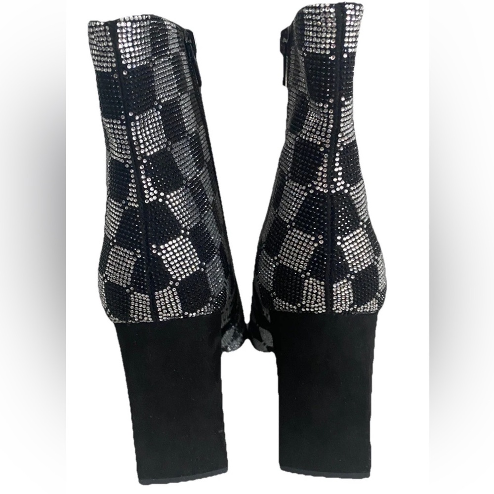🆕 Wild Pair Ingridd Black & Silver Checkered Pointed Toe Dressy Booties Size 9M - Picture 9 of 13